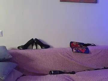 Stripchat Free Porn Cam of MaxMia
