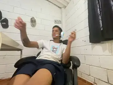 Stripchat Live Sex of Max_TheHorseDick