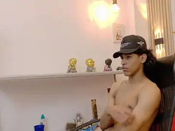 Stripchat Private Sex Chat of Zayn_Fox32