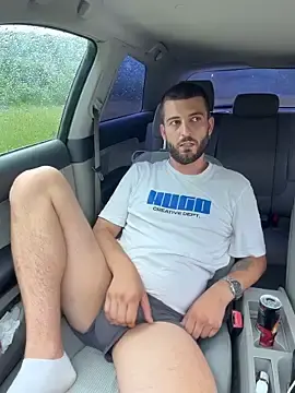 Stripchat Live Porn of Pablo_Hornyguy95