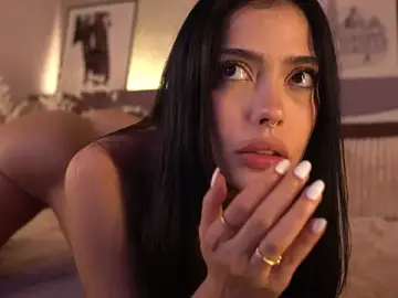 Stripchat Sex Cam of ElleDiane