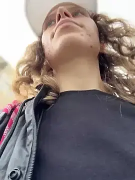 Stripchat Best Webcam of RinaMood