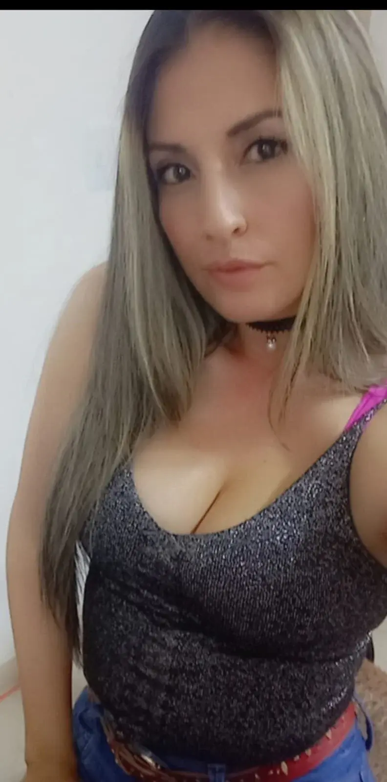 Vivi_tits