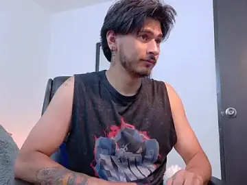 Stripchat Live Sex Cam of Elian_savoy