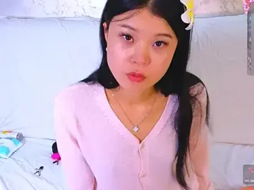 Stripchat Adult Webcam of Tina_Kim_