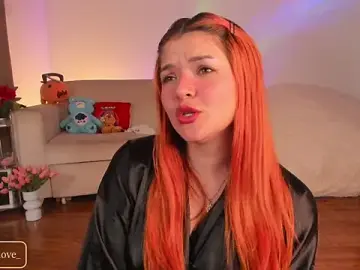 Stripchat Live Sex Cam of DAKOTA_LOVEE