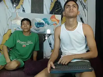 Stripchat Live Sex Cam of GREAT_BALLS