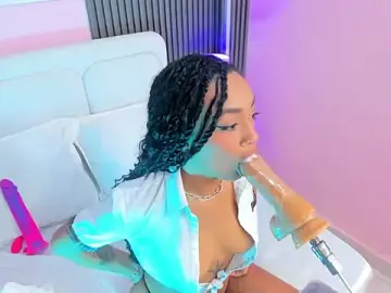 Stripchat Best Webcam of Clawdeen__wolf
