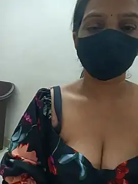Stripchat Adult Webcams of risky_women