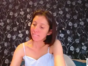 Stripchat Adult Webcams of Sophi_Cute