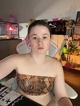 Stripchat Best Webcam of sweetest_pie
