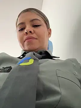 Stripchat Live Sex of Ariana-07