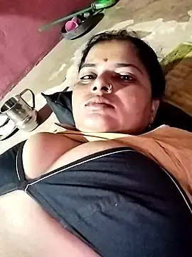 Stripchat Sex Cam of HOpooja356l