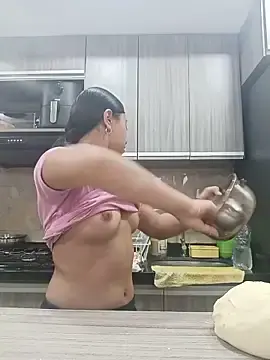 Stripchat Free Porn Cam of cloy_baby__