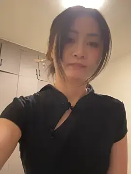 Stripchat Sex Cam of huihui_520