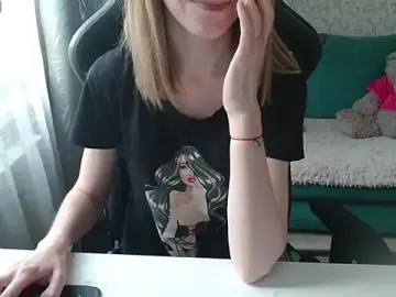 Stripchat Nude Webcam of -Millamanka-
