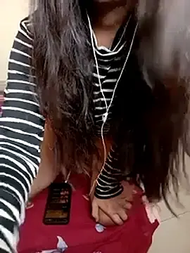 Stripchat Best live sex cam show of Divya3107