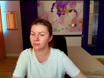 Stripchat Best live sex cam show of LunaKissesx