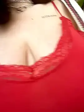 Stripchat Watch Live Sex Cams of MommmyYummy