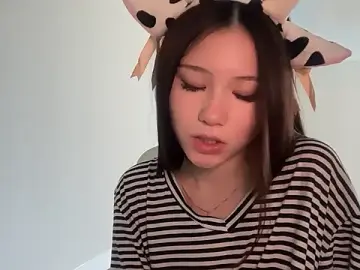 Stripchat Best Webcam of luvvivii