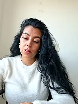 Stripchat Live Sex Cam of Luianna