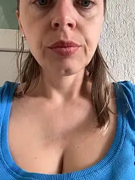 Stripchat Sex Chat of ladywithbigass
