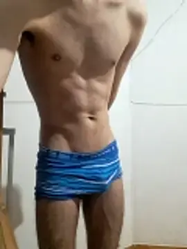 Stripchat Watch Live Sex Cams of Evansx7