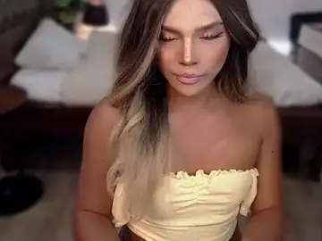 Stripchat Best Webcam of liaa_lurrecams