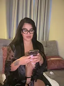 Stripchat Free Live Porn of Issane_Peru