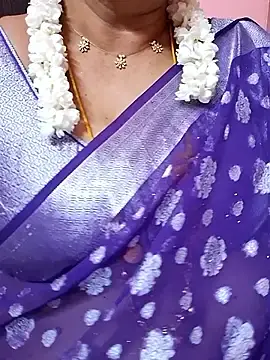 Stripchat Live Porn of ananya956