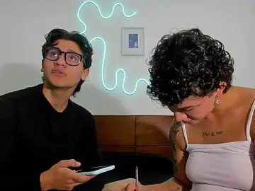 Stripchat Free Porn Cam of hardcoreheat_ind2