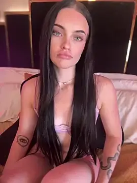 Stripchat Adult Webcam of KarissaChantelle