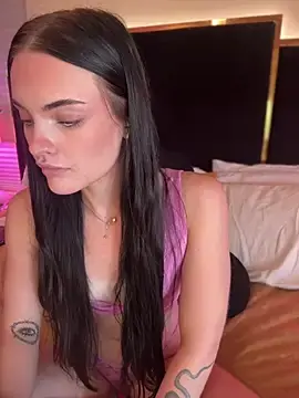 Stripchat Adult Webcam of KarissaChantelle