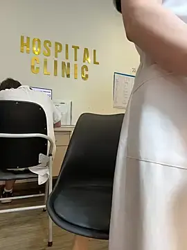 Stripchat Adult Webcam of secretly_masturbating