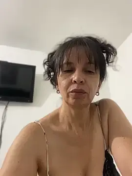 Stripchat Watch Live Sex Cams of Soy_Camila8
