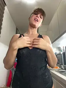 Stripchat Live Sex of jennifer11772