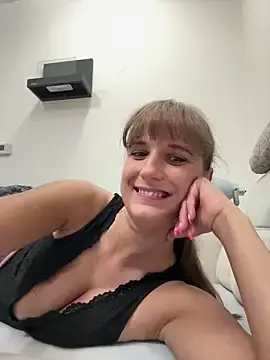 Stripchat Adult Webcams of jennifer11772