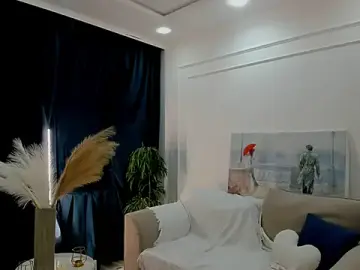 Stripchat Best Webcam of WishToBloom