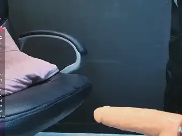 Stripchat Live Porn of meredith_jones