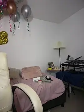 Stripchat Sex Chat of horny_roomiess