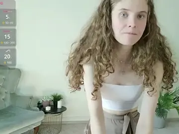 Stripchat Adult Webcam of Mila_Stain