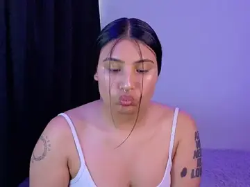 Stripchat Best live sex cam show of Linda_andrew