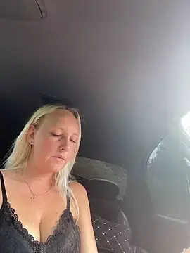 Stripchat Adult Video Chat of MerlinDave
