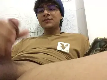 Stripchat Sex Cam of xhecho_uzumaki