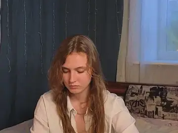Stripchat Live Sex Cam of RubieHeiser