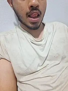 Stripchat Best live sex cam show of alesssterling