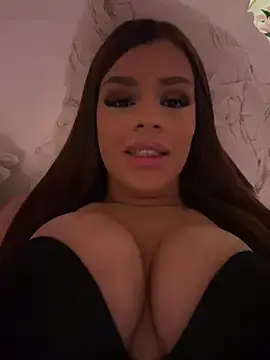 Stripchat Watch Live Sex Cams of BellaaVixen