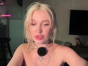 Stripchat Best Webcam of Golden_Aline