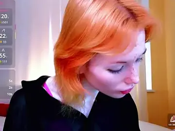 Stripchat Watch Live Sex Cams of Kiara_Dream