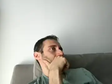 Stripchat Watch Live Sex Cams of LukaShyGuy